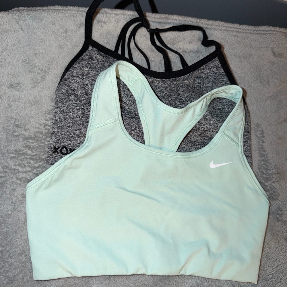 Nike Women's Mint Sports And Xox Betsie Bras